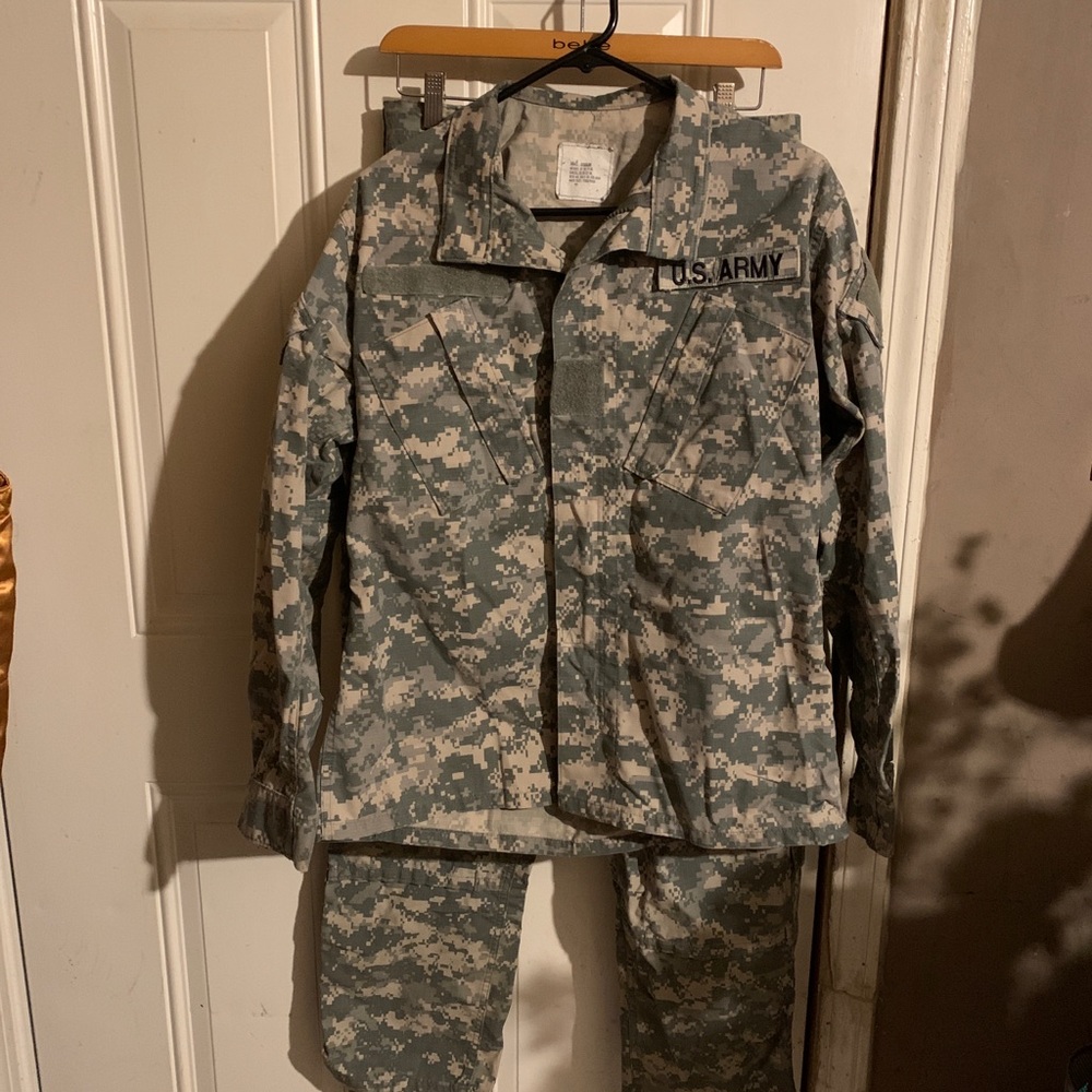 Genuine u.s.military uniform
